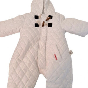 NWOT Baby Snowsuit Winter Coat Outerwear Hooded Footie for Toddlers